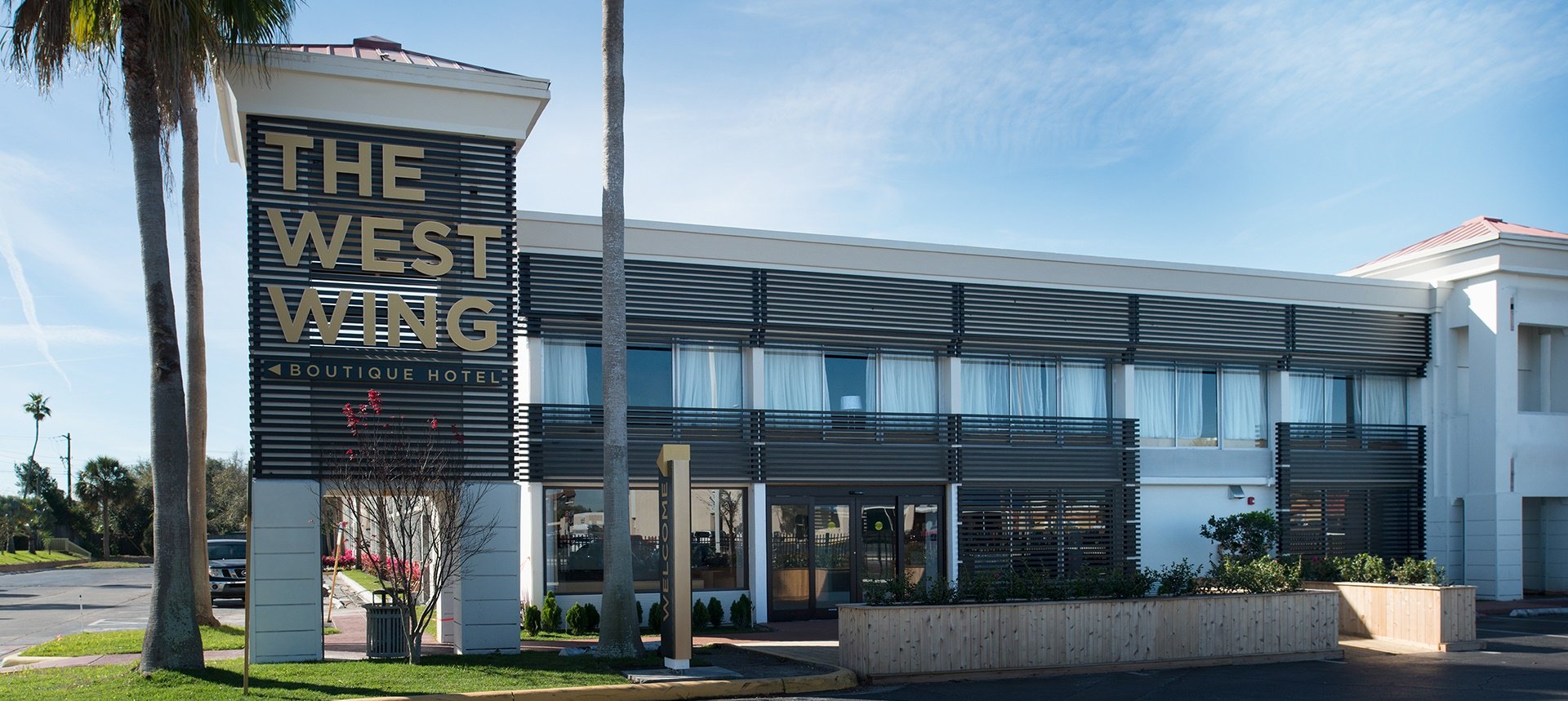 Thông tin tổng quan, khó khăn và kết quả đạt được của dự án The West Wing Hotel
